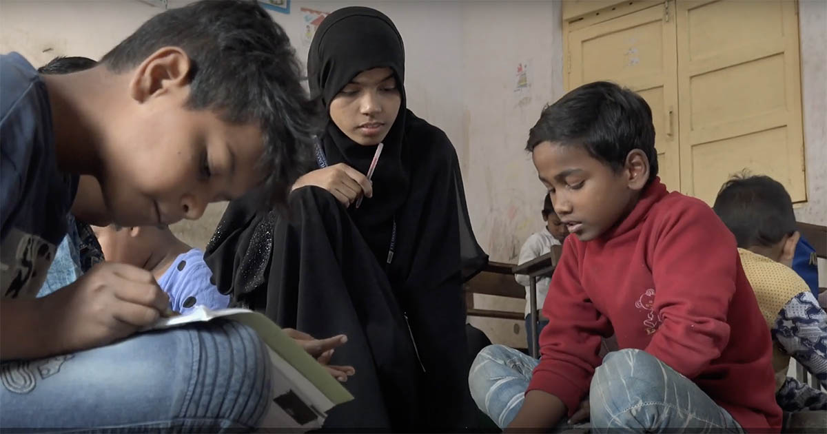 Volunteering at sustainable development programmes